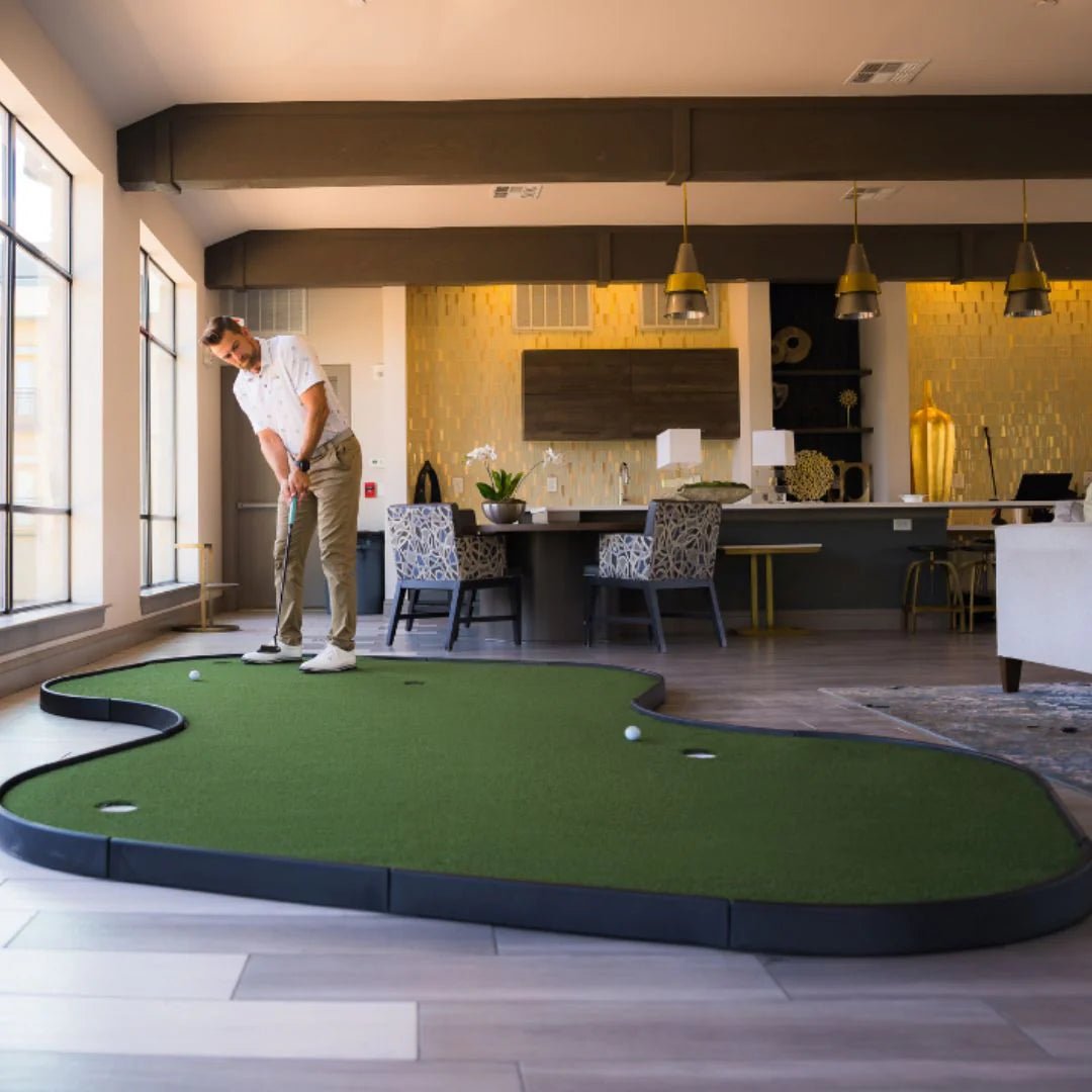 SIGPRO Double Break Putting Green - Golf My Space